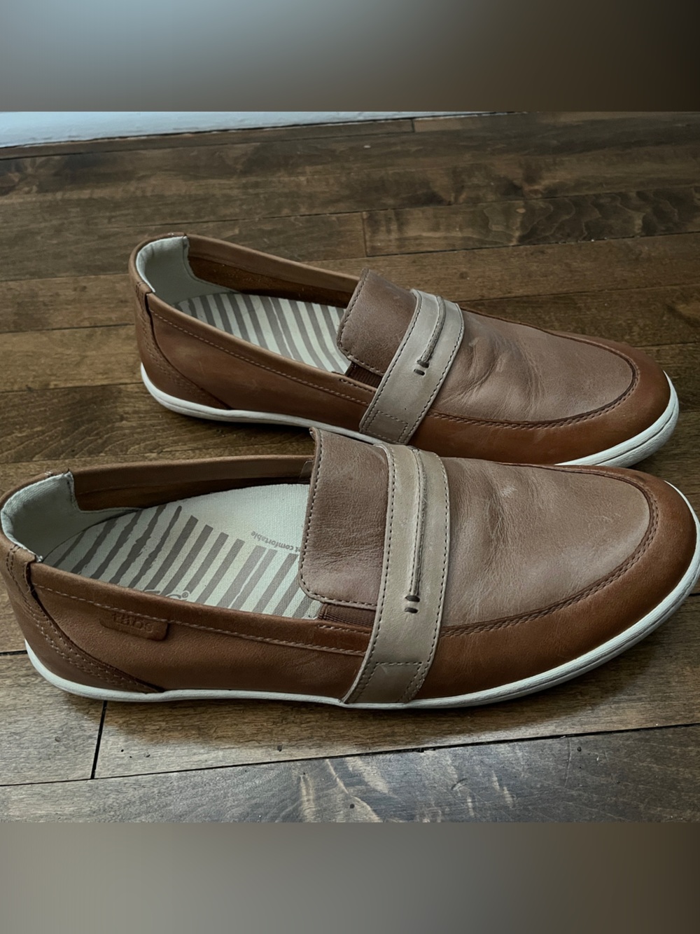 Taos Women's Upward Loafer